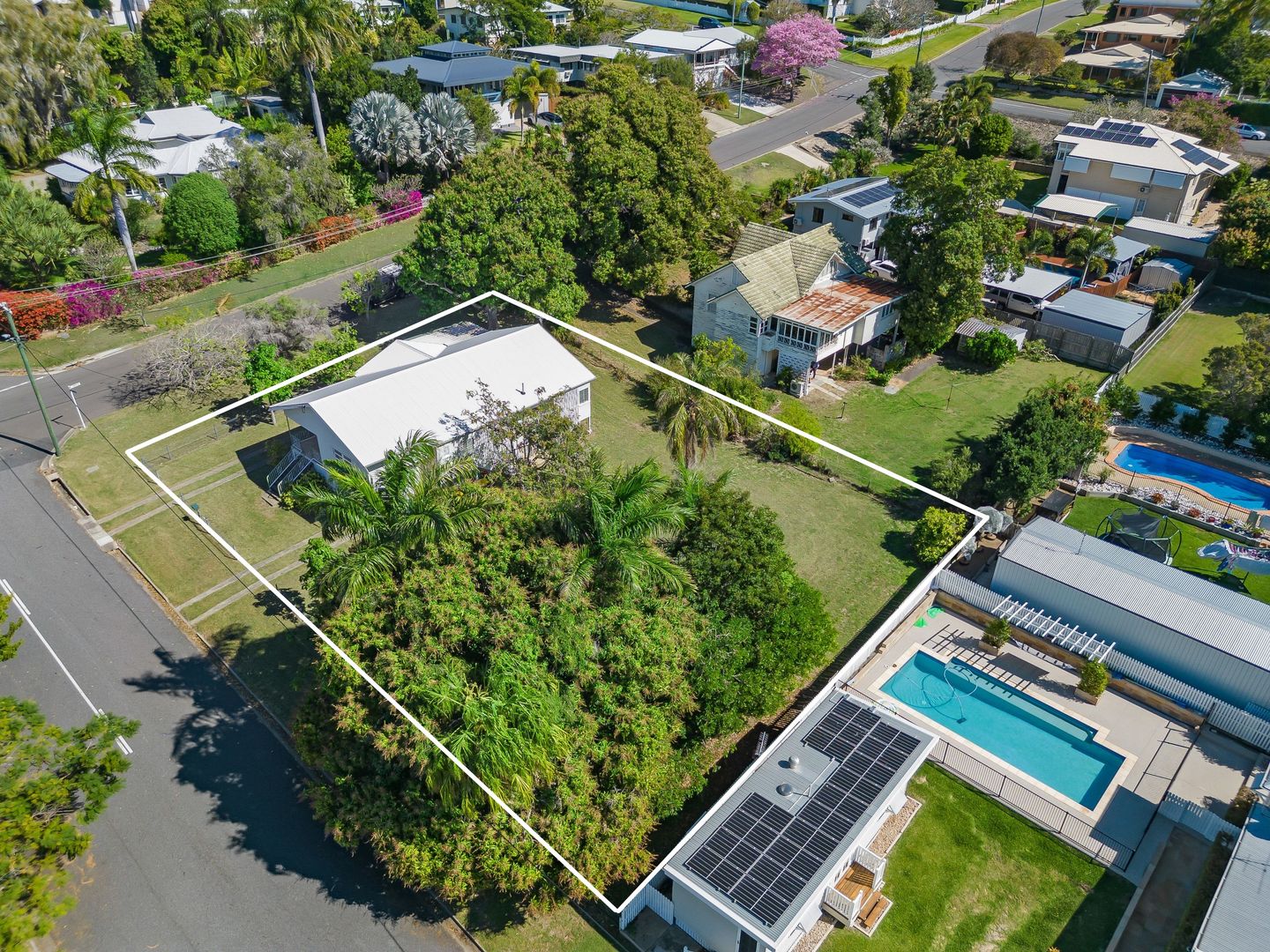 12 James Street, The Range QLD 4700, Image 2