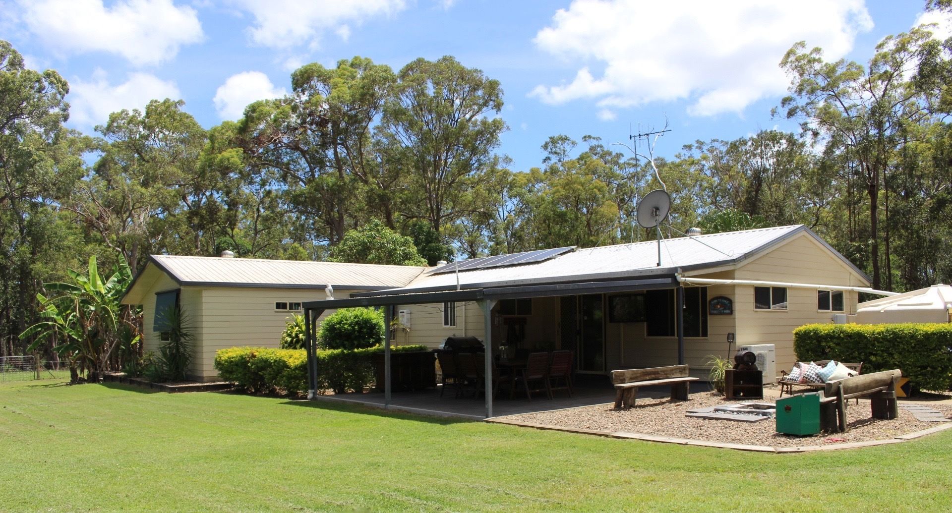 970 Moorlands Road, Moorland Property History & Address Research Domain
