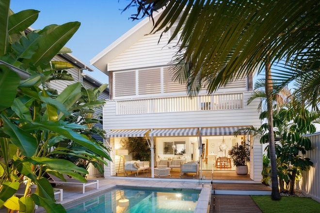 Picture of 8 William Street, MERMAID BEACH QLD 4218