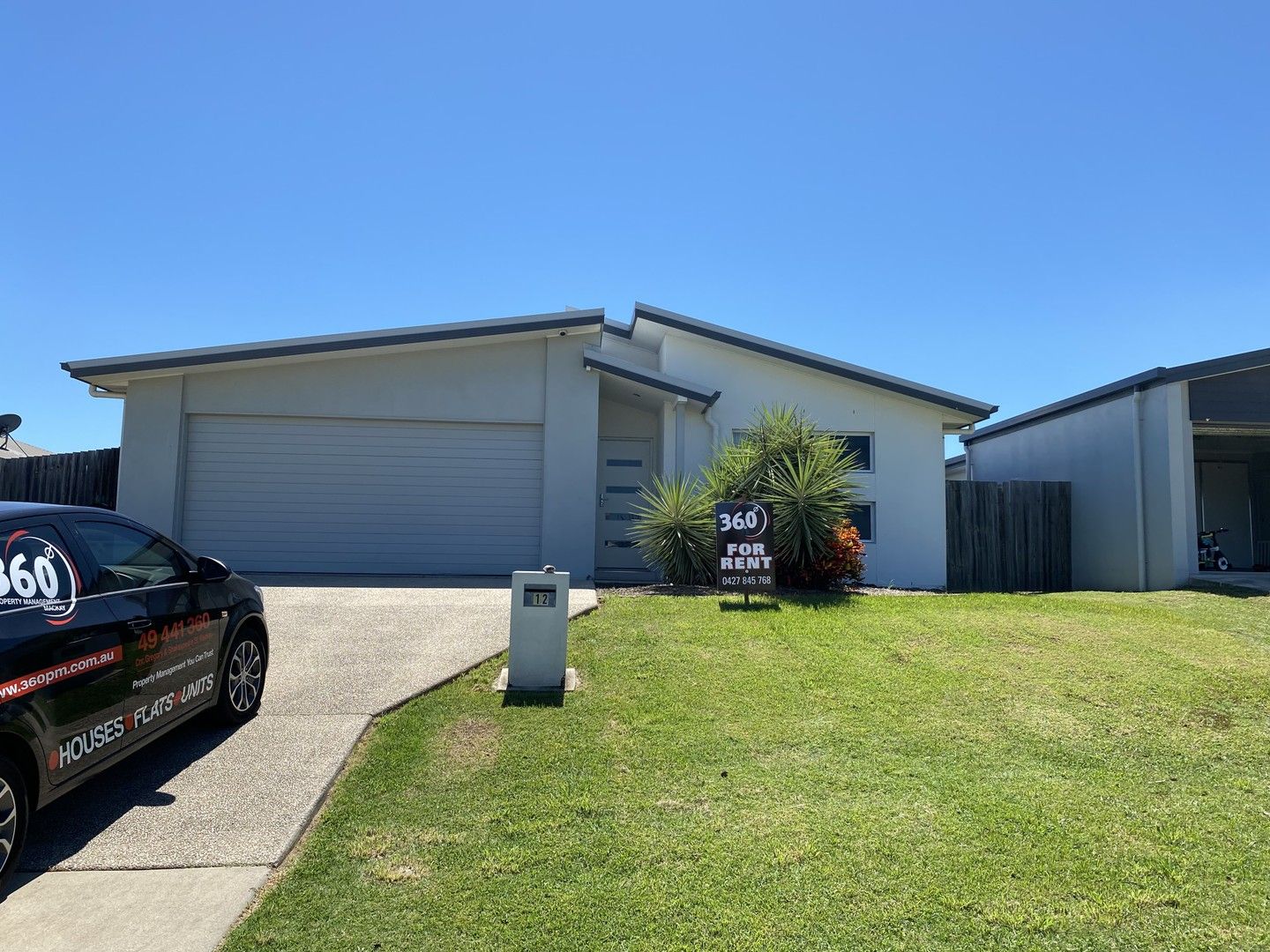 4 bedrooms House in 12 Tamron Drive MOUNT PLEASANT QLD, 4740