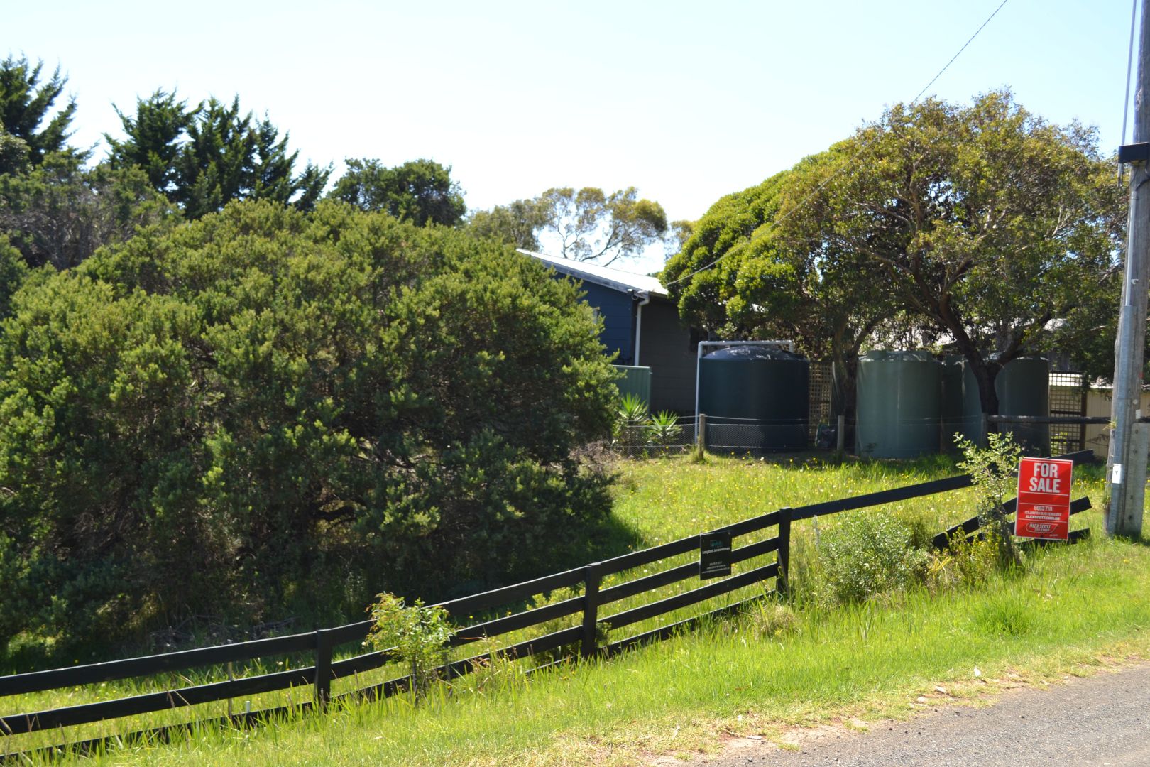 16 Inlet View Road, Venus Bay Property History & Address Research