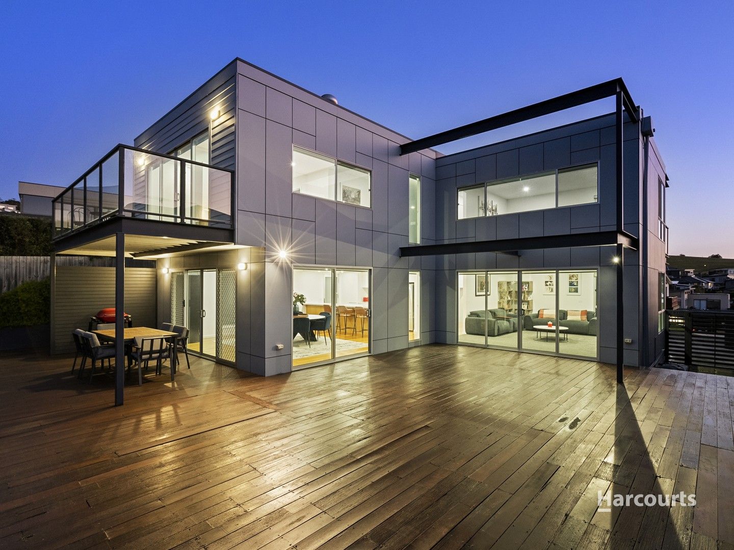 4 bedrooms House in 7 Skala Road TRANMERE TAS, 7018