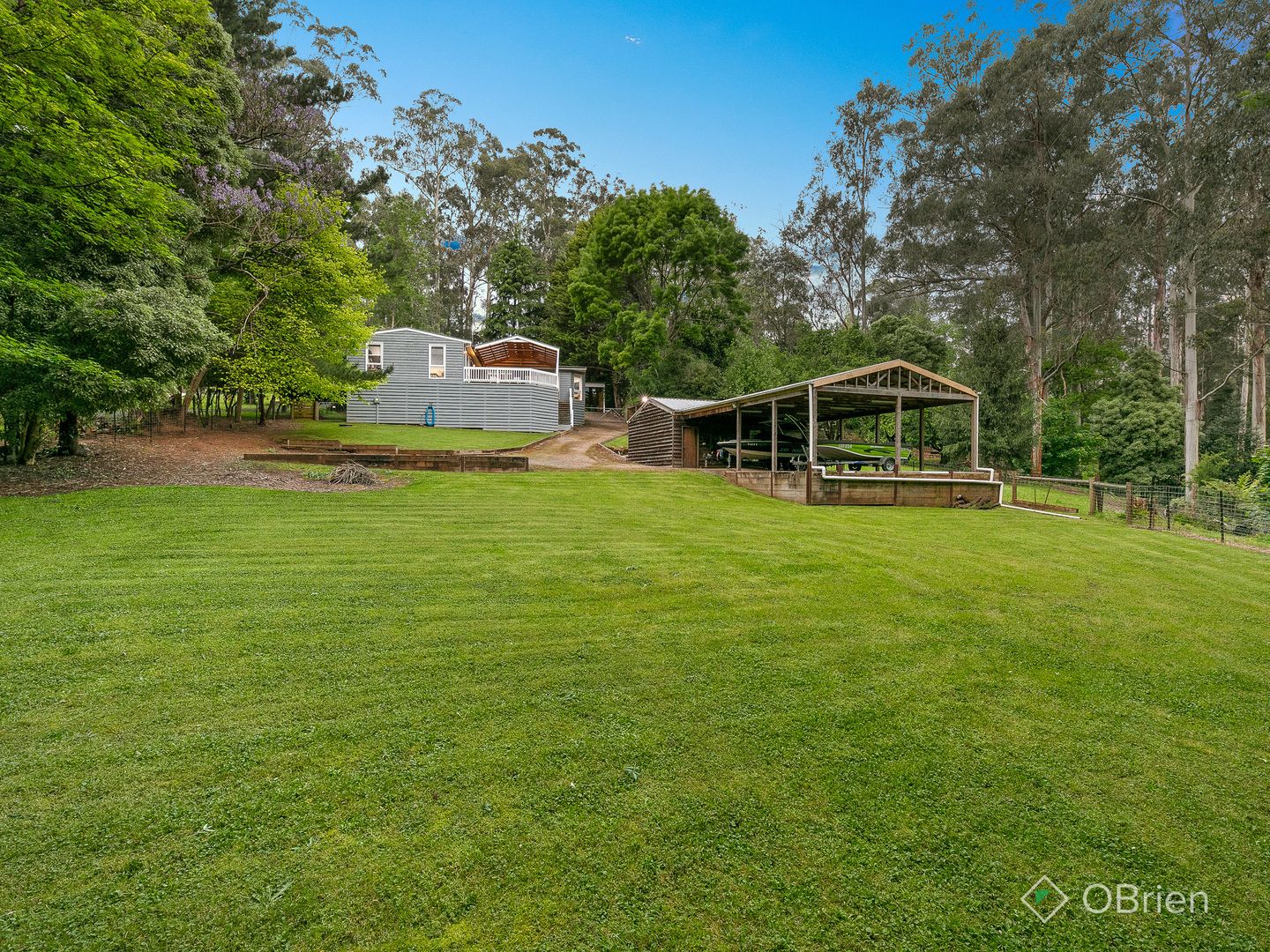 15 Lisheen Road, Cockatoo VIC 3781, Image 2