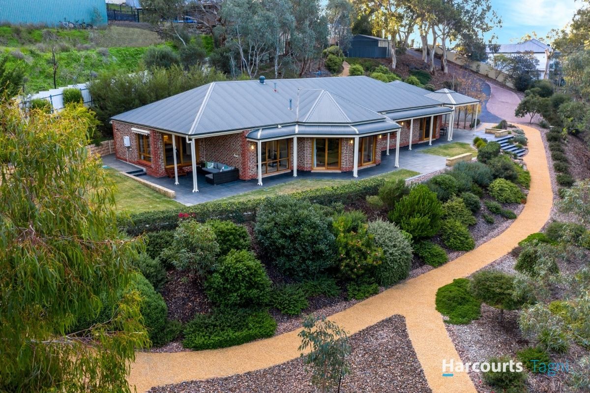 18 Scenic Court, Chandlers Hill SA 5159, Image 1