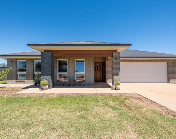 8 Gelling Street, West Wyalong NSW 2671