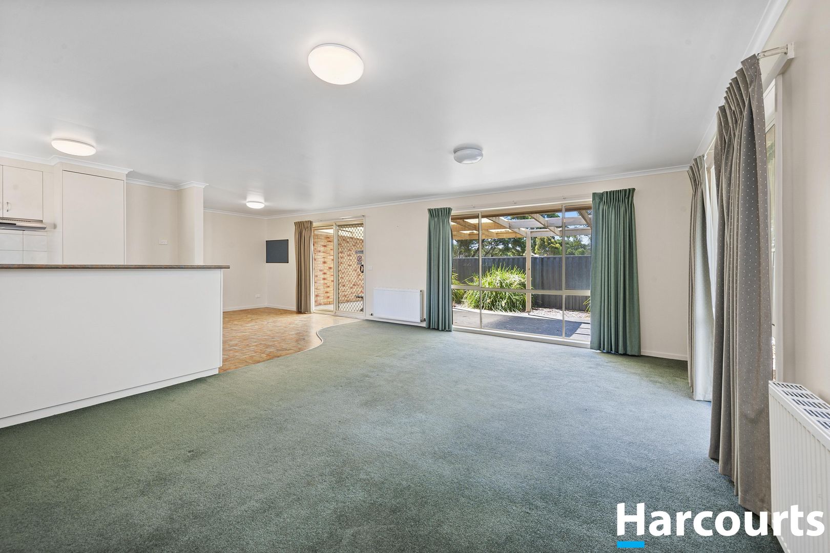 1 Jemacra Place, Mount Clear VIC 3350, Image 1