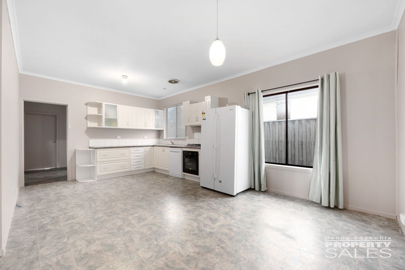 14 Beck Street, Moe VIC 3825, Image 2