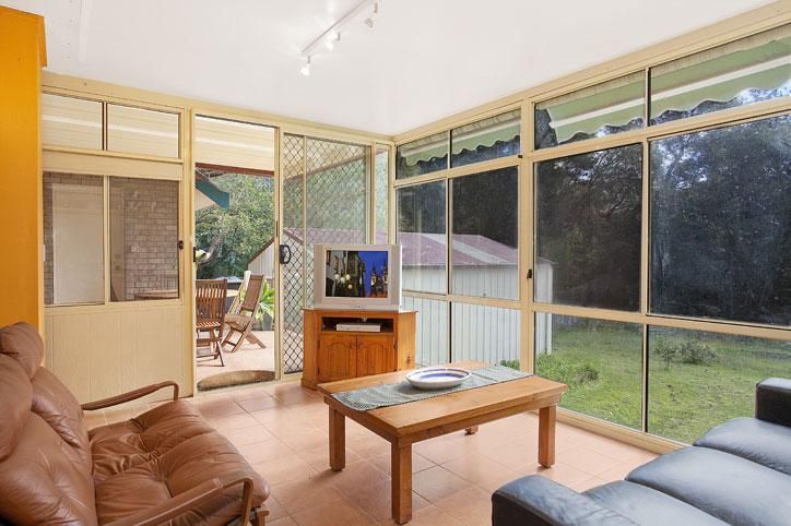 65 Boos Road, FORRESTERS BEACH NSW 2260, Image 2