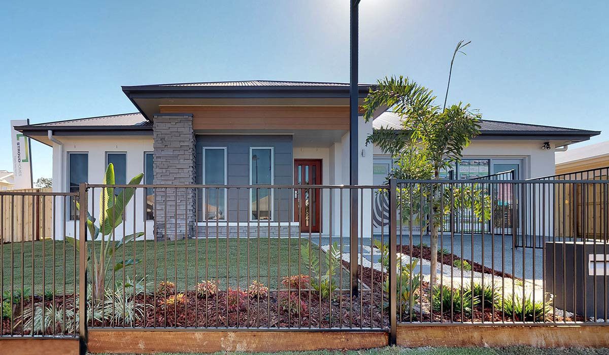 4 bedrooms House in 12 Newton St BURPENGARY EAST QLD, 4505