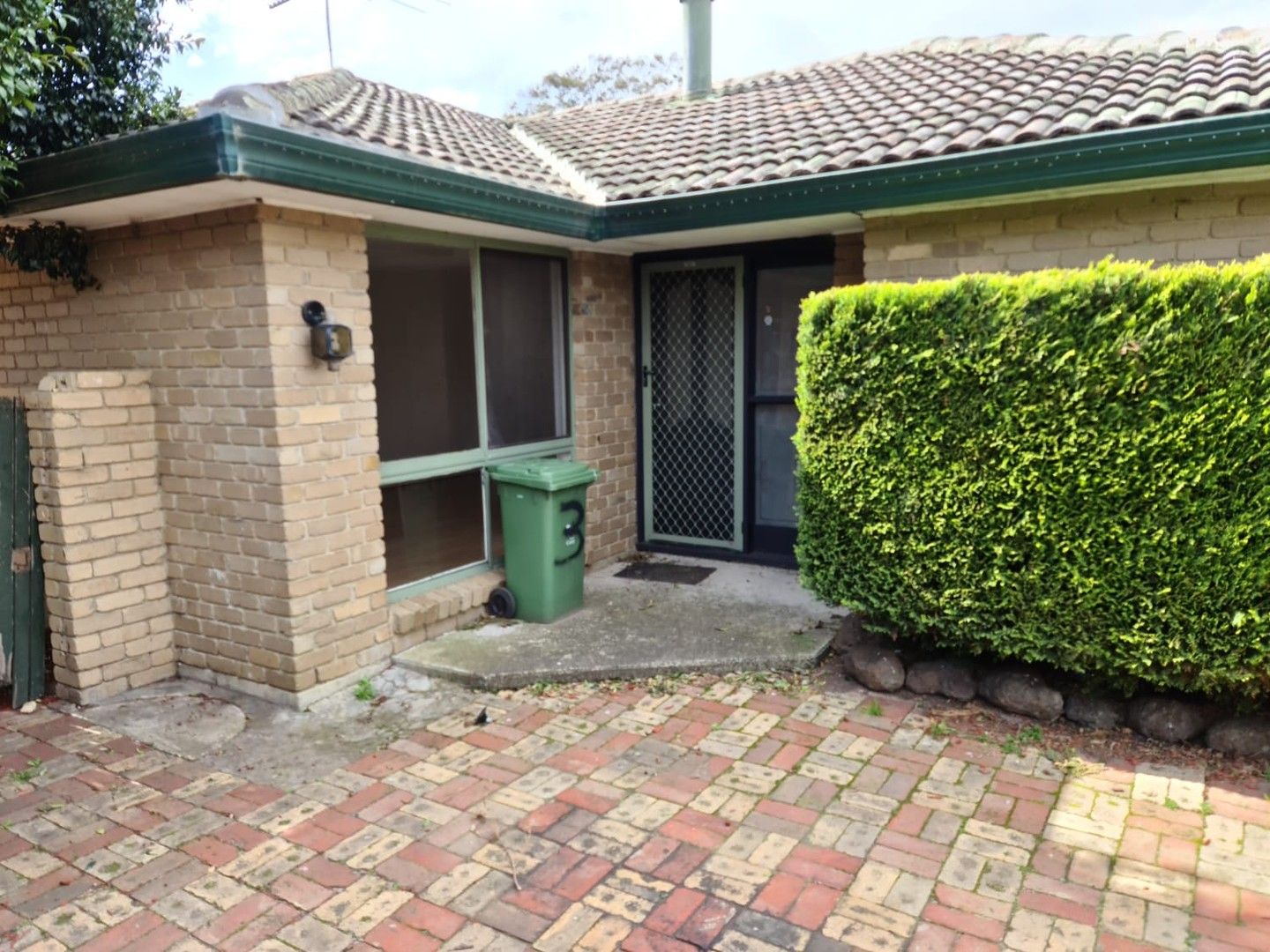 3 bedrooms House in 25 Evelyne Avenue CRANBOURNE VIC, 3977