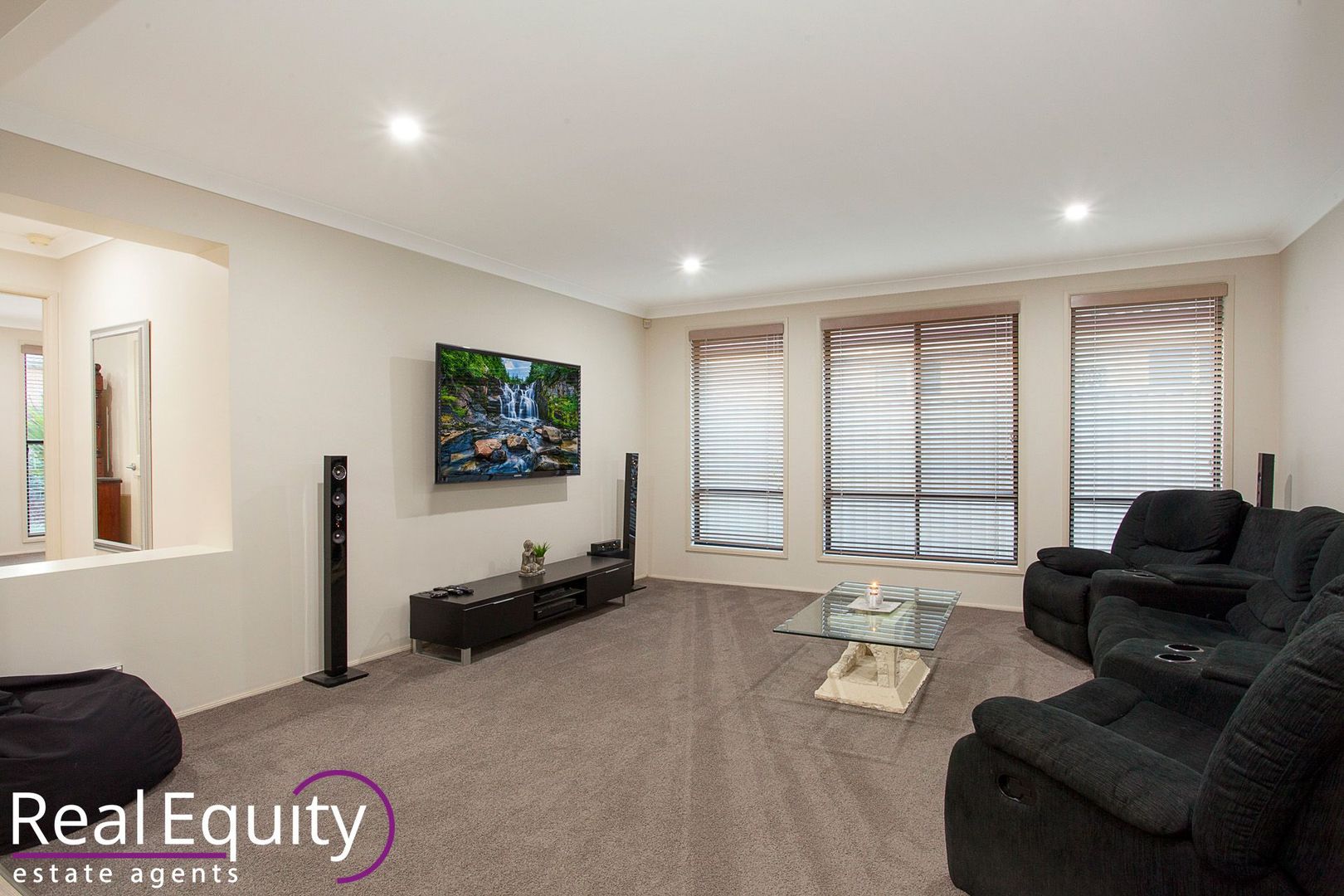 20 Geebung Court, Voyager Point NSW 2172, Image 2