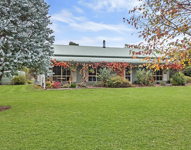 82 Okeefes Road, Winslow VIC 3281