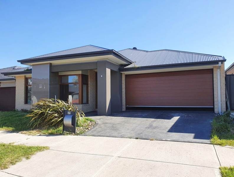 4 bedrooms House in 29 Geyser Street CRAIGIEBURN VIC, 3064