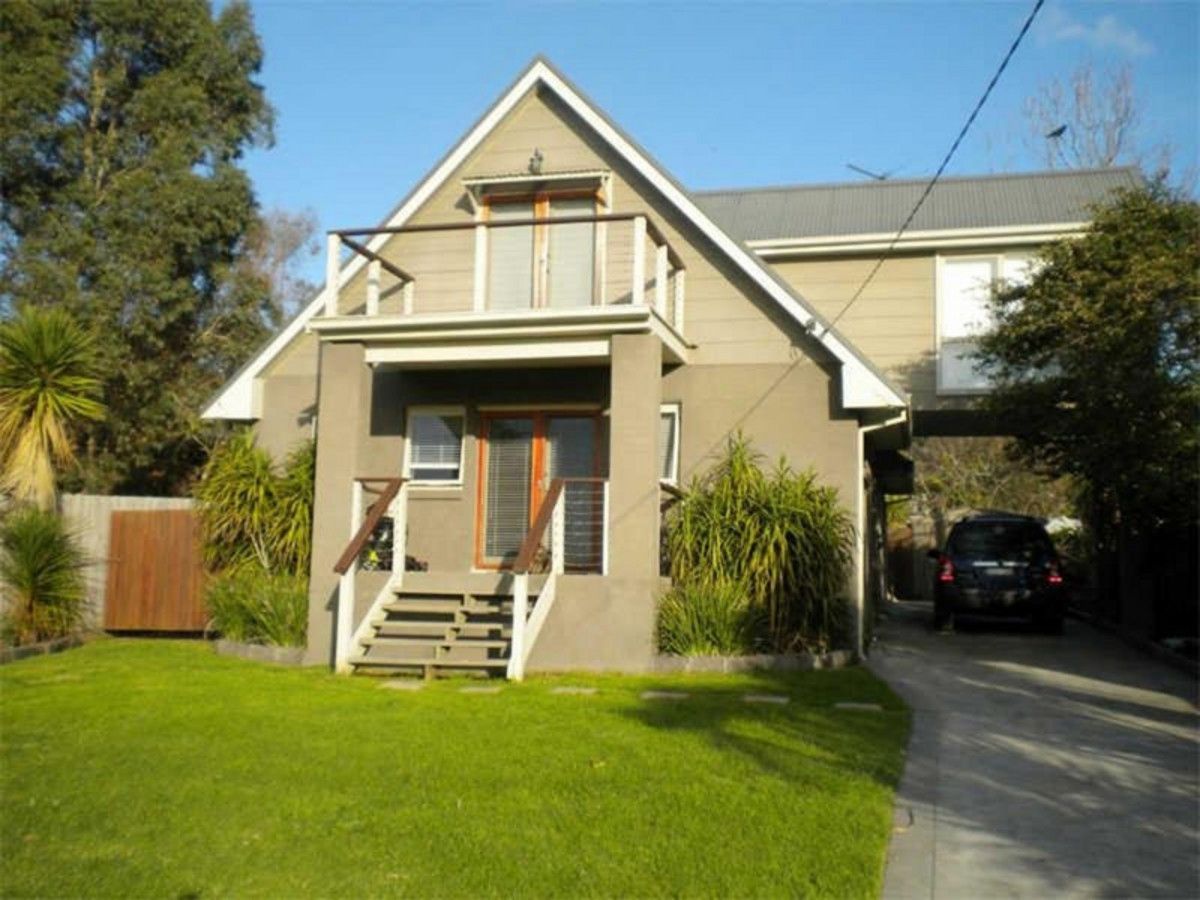 4 bedrooms House in 3 Iris Street DROMANA VIC, 3936