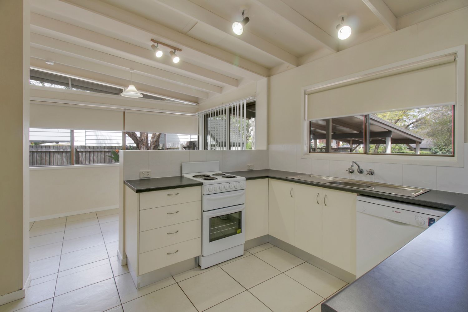 41 Donatello Street, Fig Tree Pocket QLD 4069, Image 0