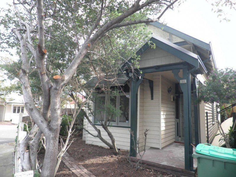 2 bedrooms House in 30 Central Avenue FOOTSCRAY VIC, 3011