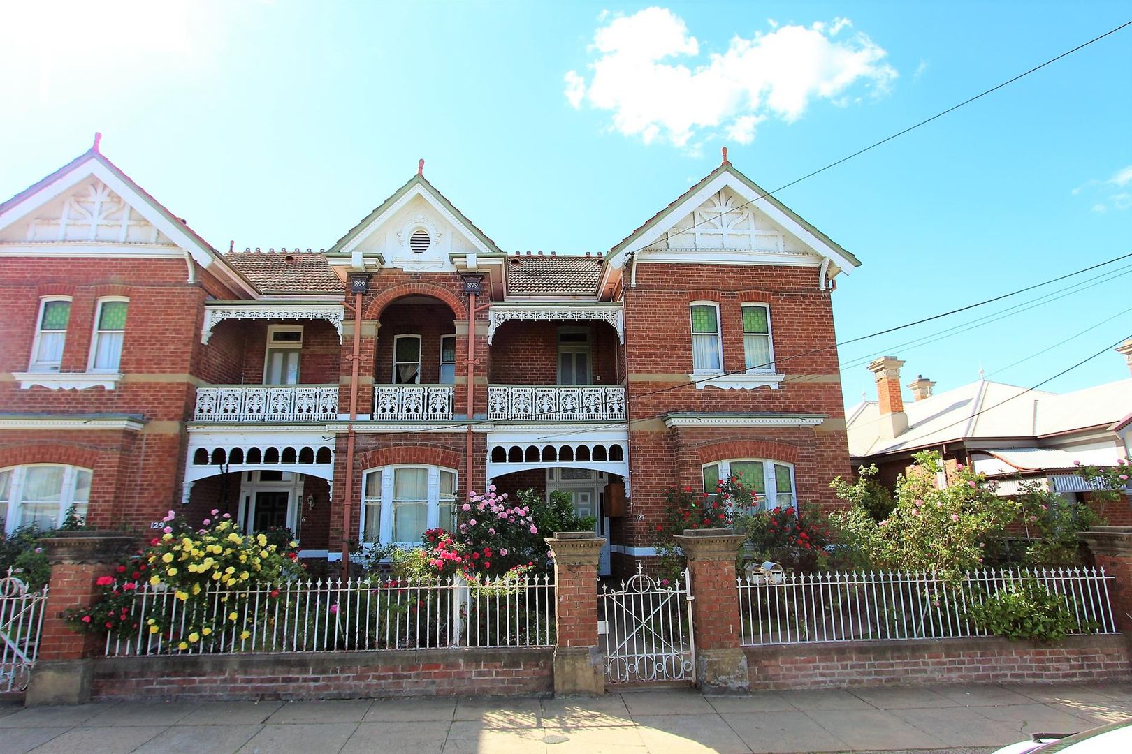 1/127 William Street, Bathurst NSW 2795 Apartment For Rent 300