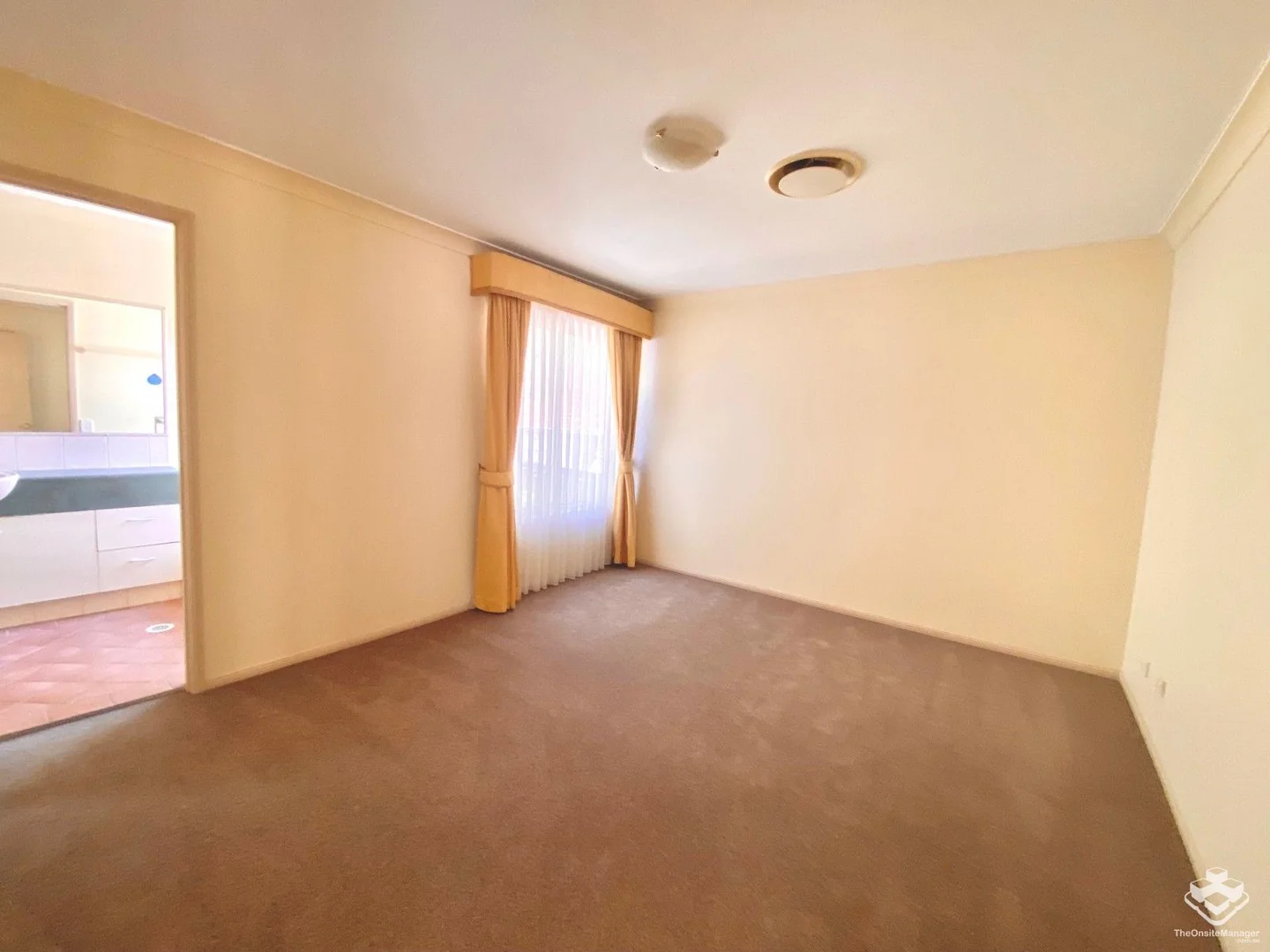 Additional image 7 of ID:21109508/16 Mulyan Place, Ashmore QLD 4214