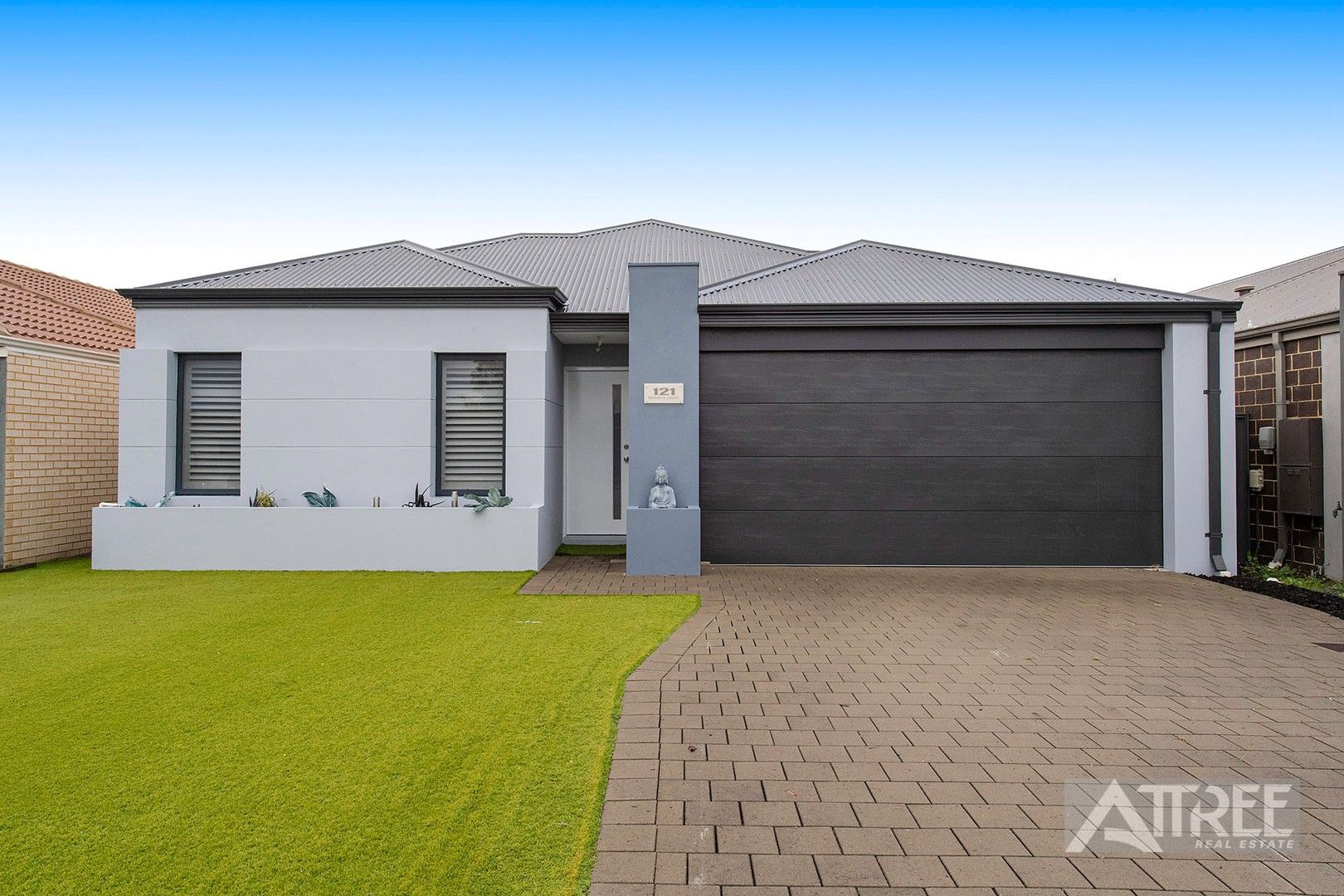 3 bedrooms House in 121 Dovedale Street HARRISDALE WA, 6112
