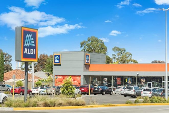 250 Vacant Lands Sold Auction Results in Coburg North VIC 3058