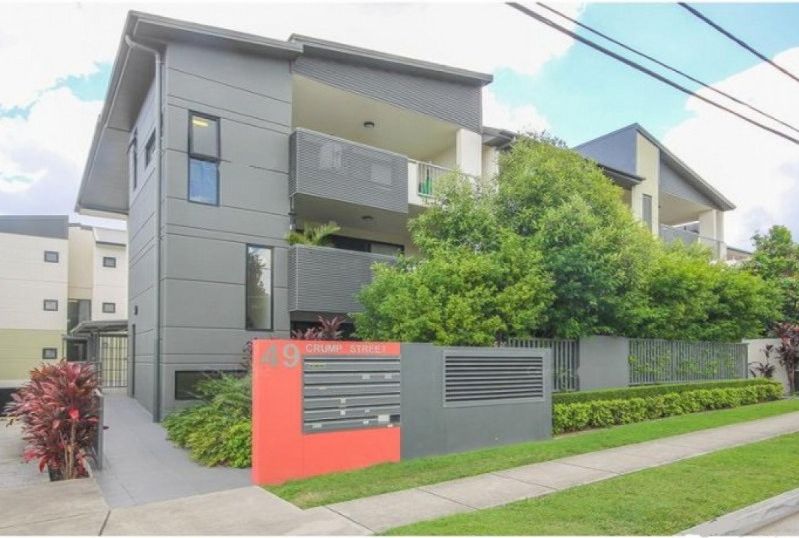 2 bedrooms Apartment / Unit / Flat in 15/49 Crump Street HOLLAND PARK WEST QLD, 4121