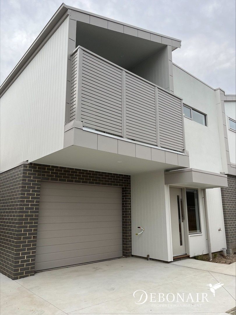 2 bedrooms Townhouse in 4/261 Roslyn Rd HIGHTON VIC, 3216