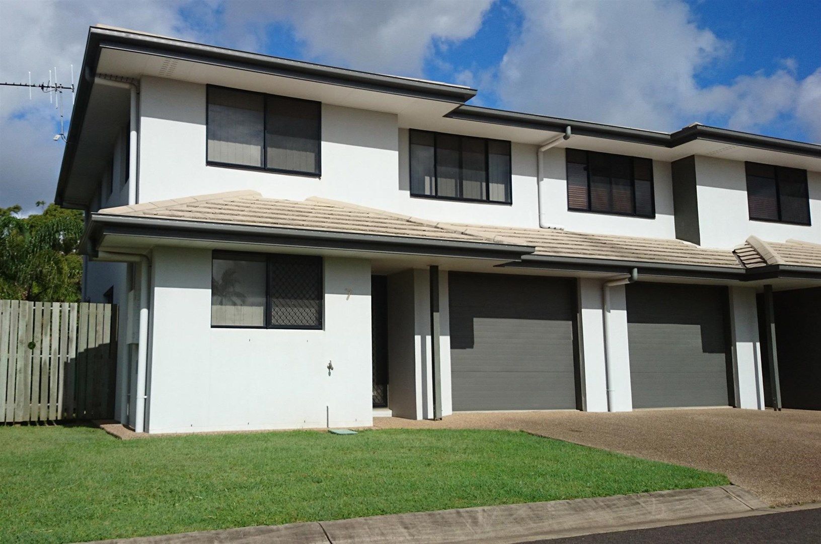 7/15A Avoca Street, Bundaberg West Property History & Address