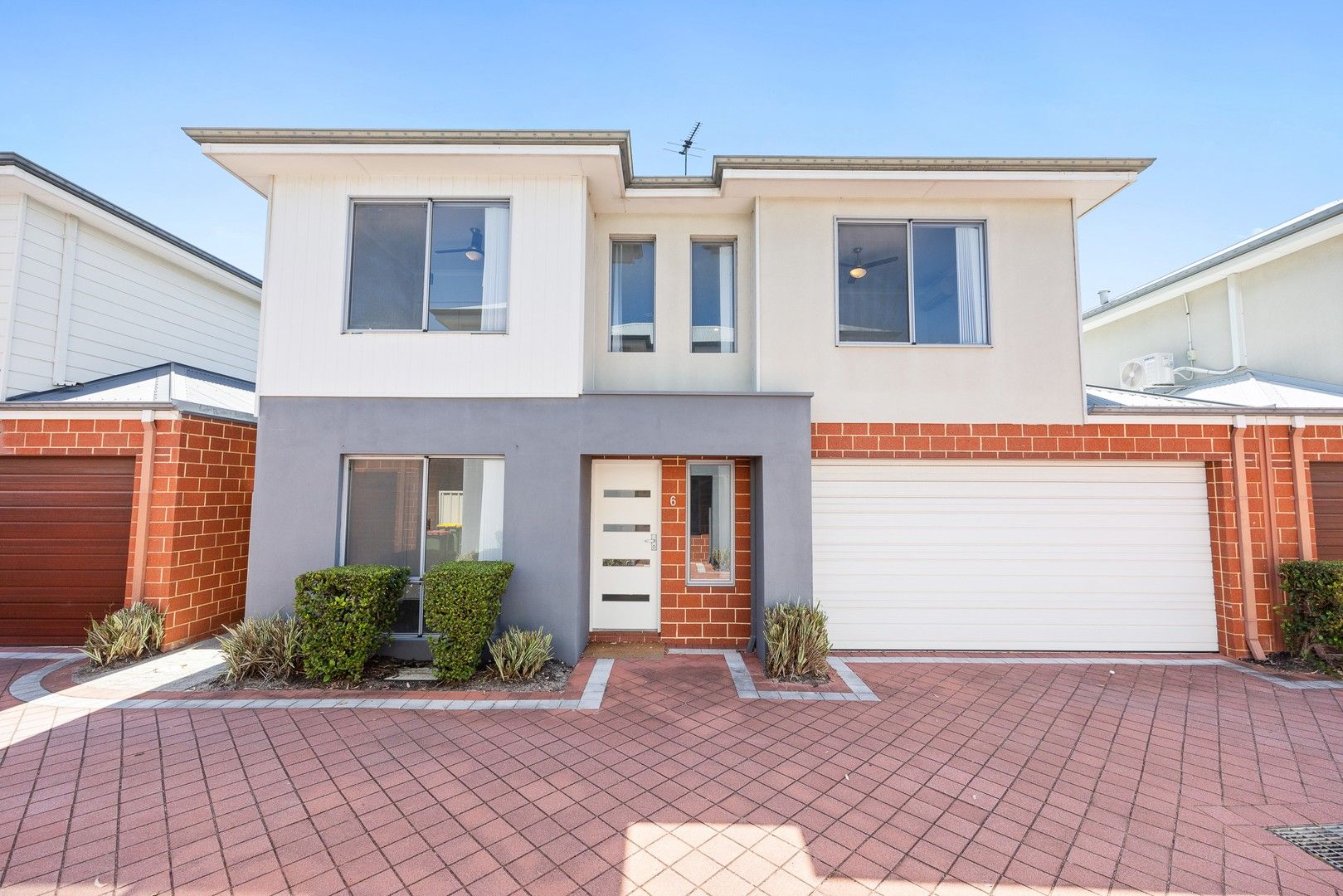 4 bedrooms Townhouse in 6/22 Lapage Street BELMONT WA, 6104
