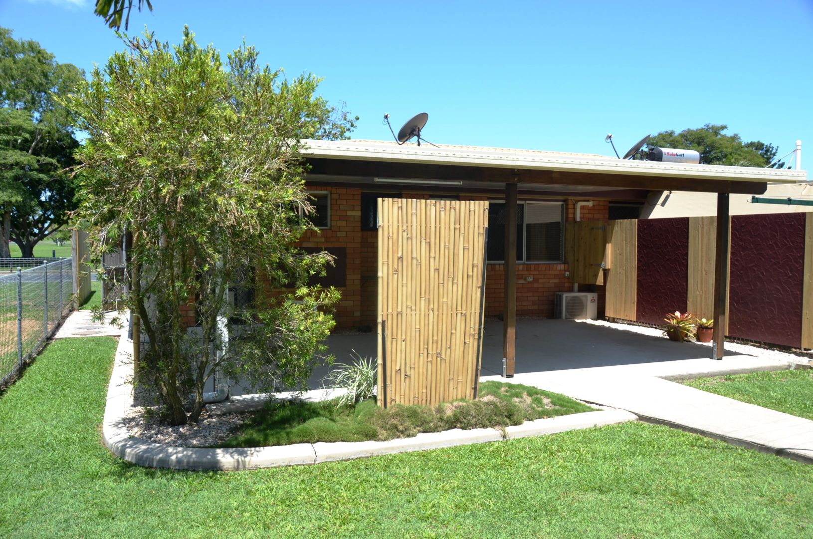 2/11 Tolcher Street, Mount Pleasant QLD 4740, Image 2