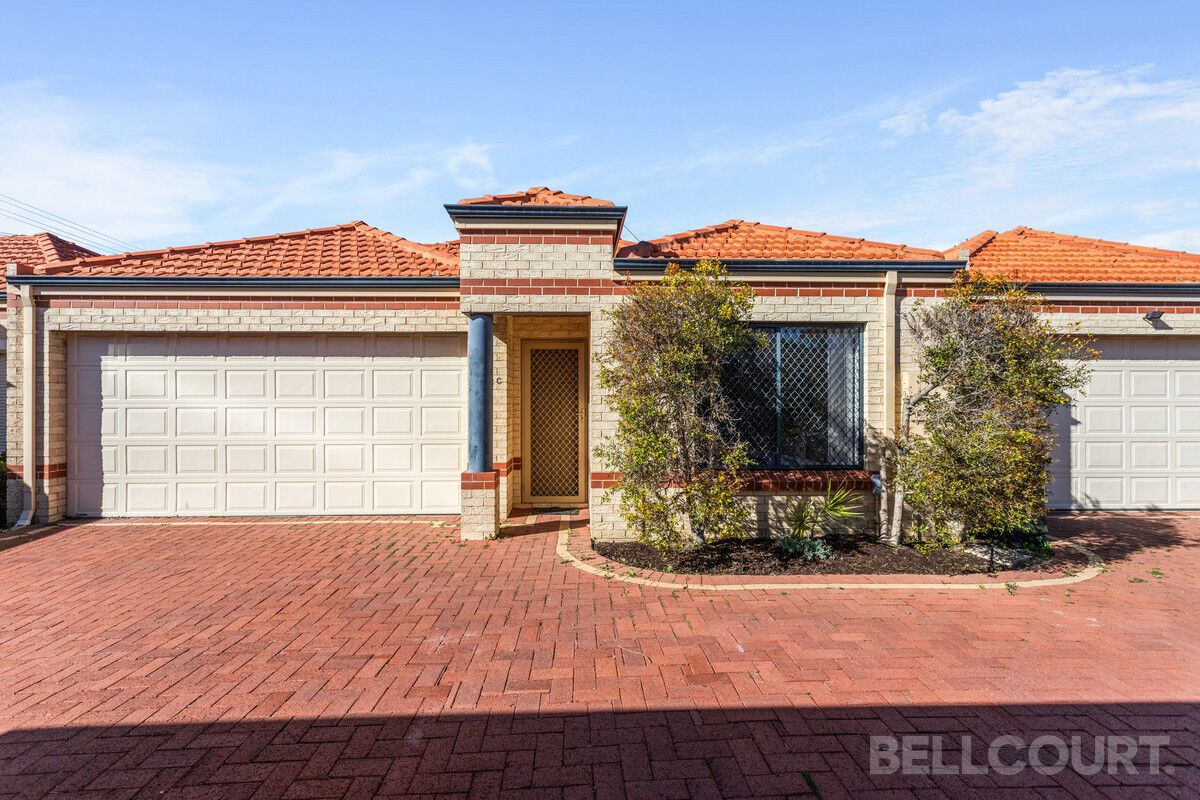 3 bedrooms Villa in 52C Green Avenue BALCATTA WA, 6021