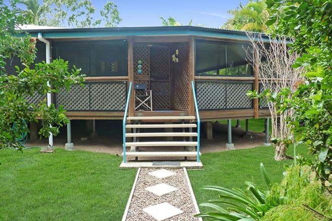 Picture of 17 Mandalay Ave, NELLY BAY QLD 4819