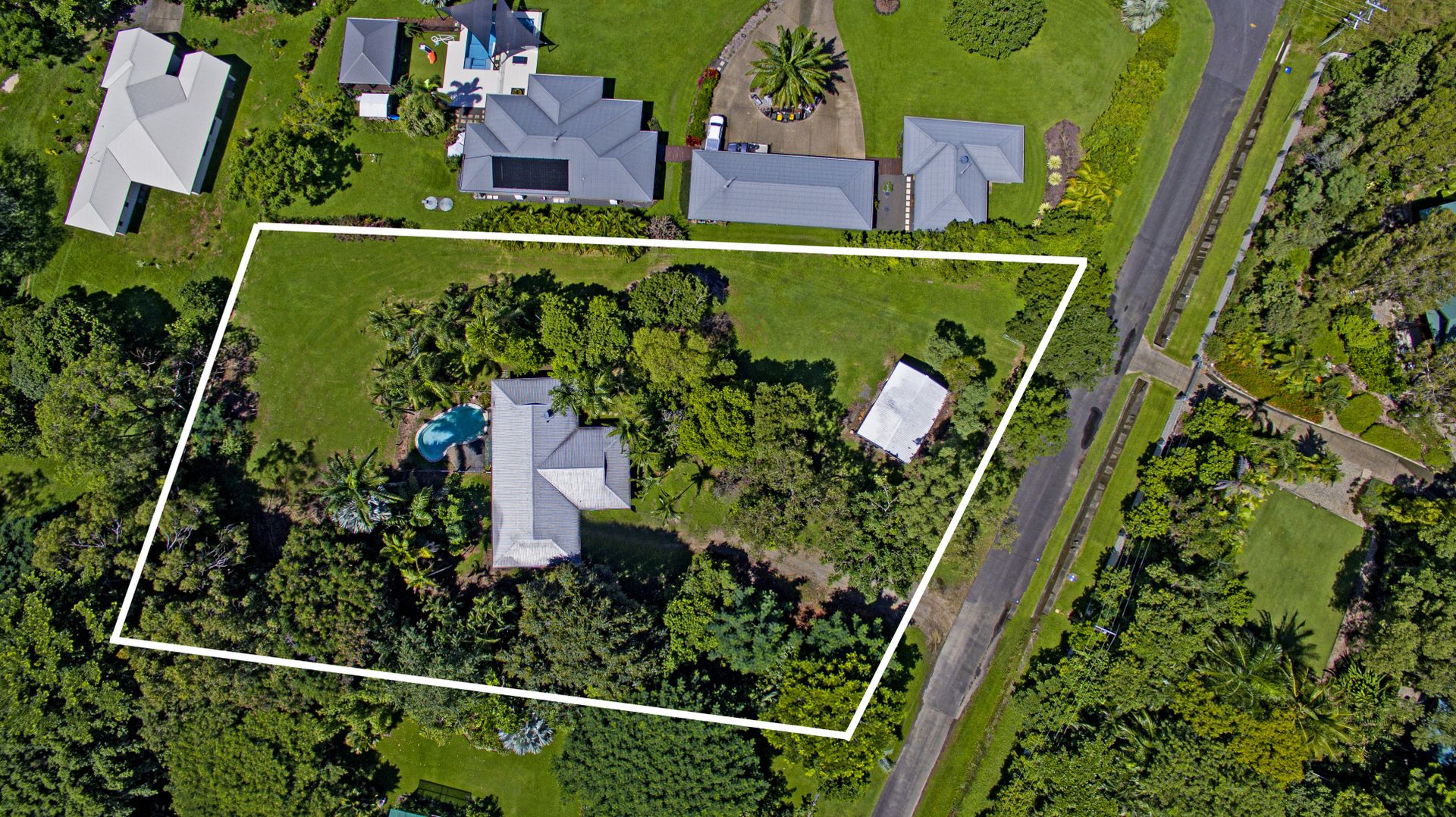 5-7 Petricola Street, Clifton Beach QLD 4879, Image 1