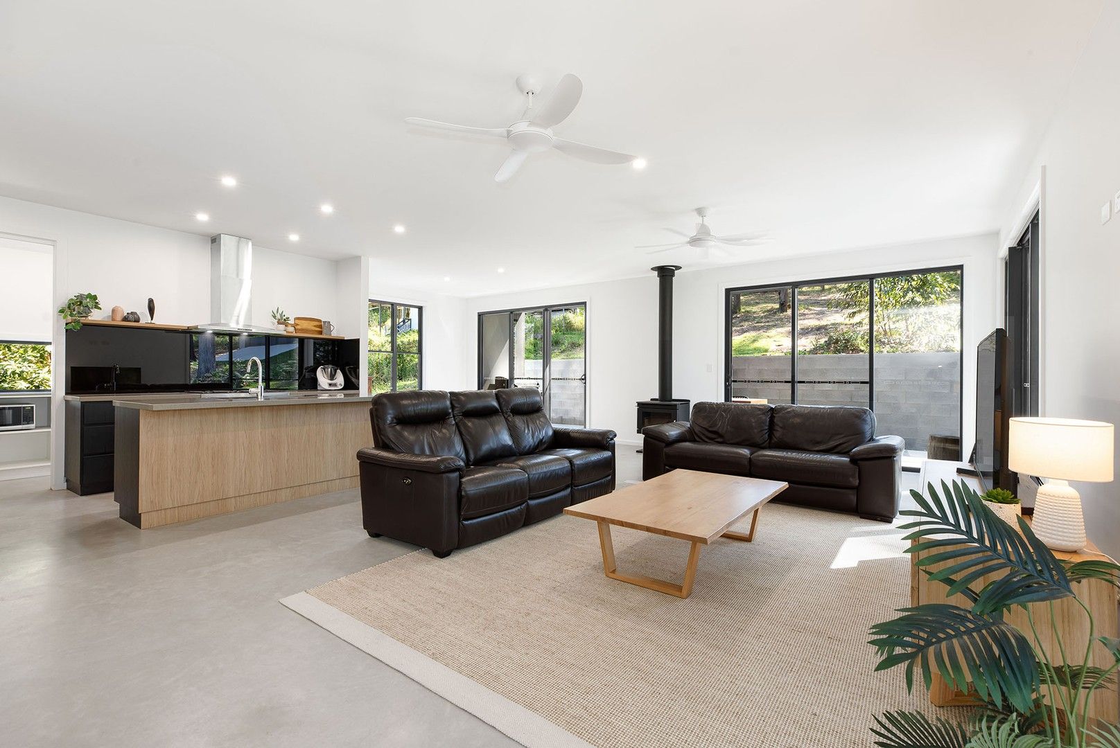 4 bedrooms House in 45 Calty Close VERRIERDALE QLD, 4562