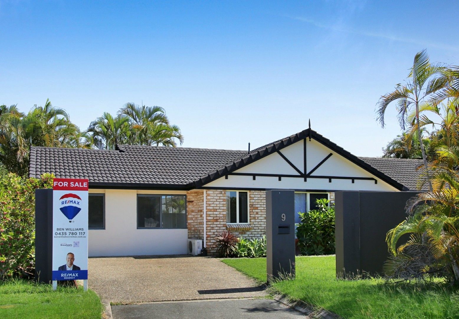 9 Bowerbird Place, Burleigh Waters QLD 4220, Image 0