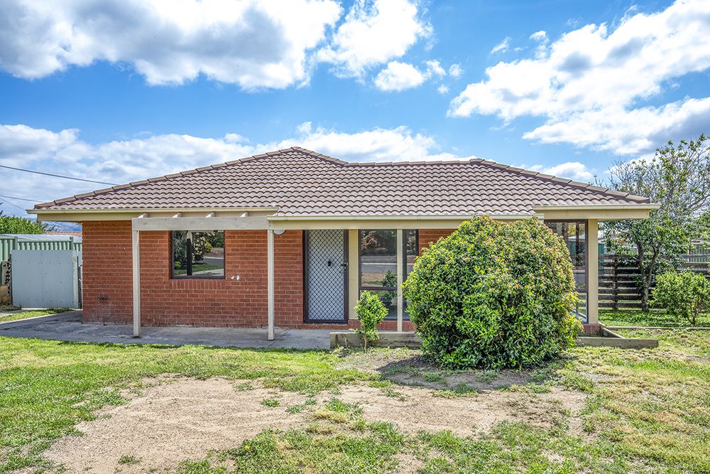 11 Mollee Crescent, Isabella Plains ACT 2905, Image 0