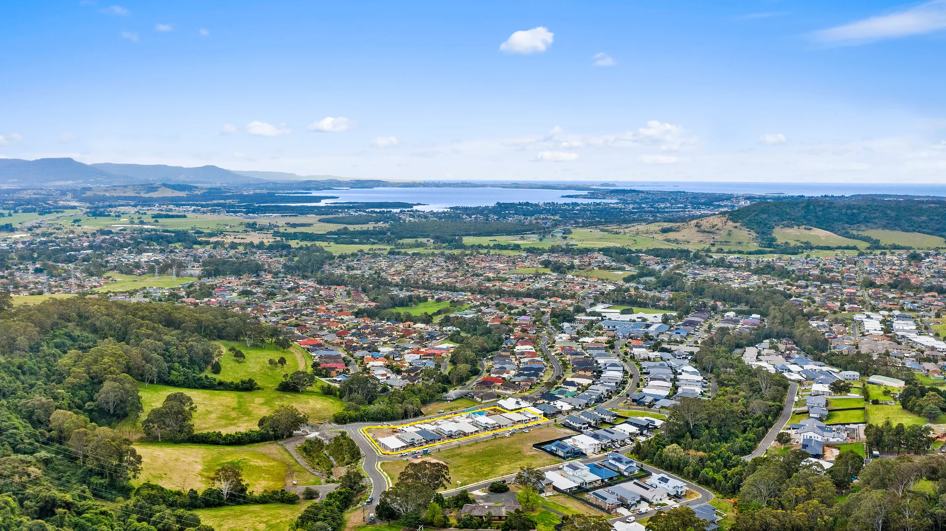 Additional image 8 of 243 Ashburton Drive, Albion Park NSW 2527