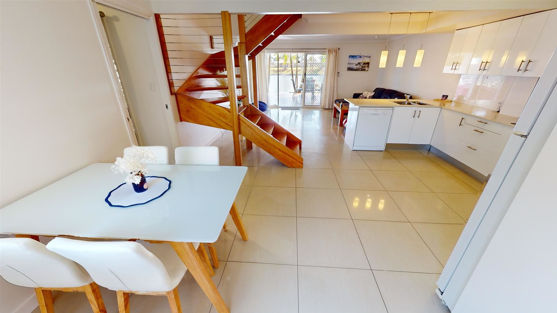 4 bedrooms Townhouse in 40/2-10 Coolgardie Street ELANORA QLD, 4221
