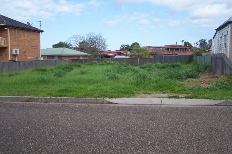 10 Gorman Street, North Tamworth Property History & Address Research