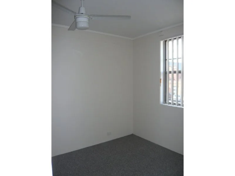 Additional image 7 of 8/118 Russell Street, Bathurst NSW 2795