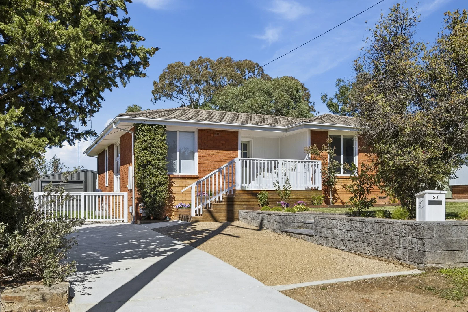 Primary image of 30 Oleria Street, Queanbeyan NSW 2620