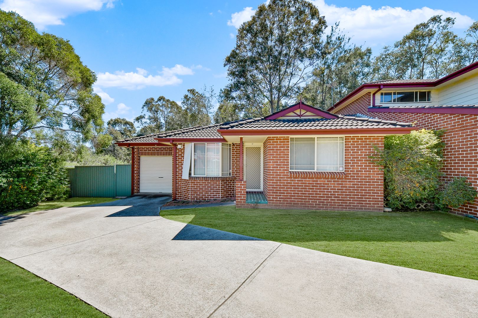 10/6 Wickfield Circuit, Ambarvale NSW 2560
