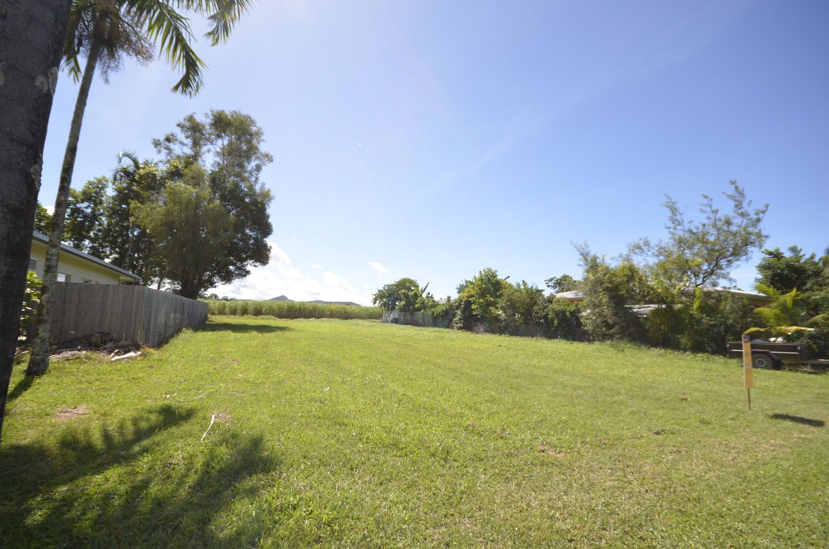 21 Middlemiss Street, Mossman QLD 4873