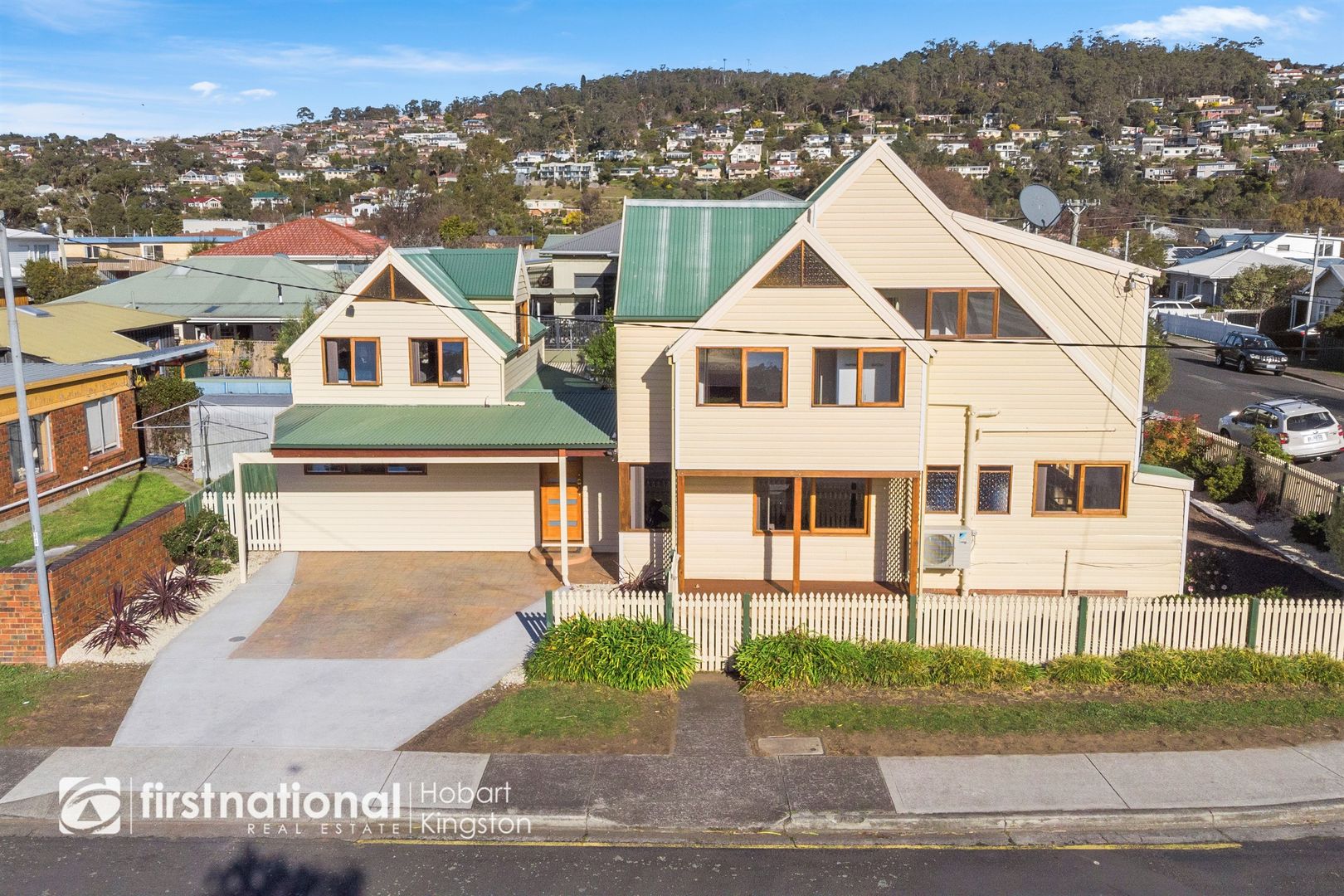 27 Windsor Street, Kingston Beach TAS 7050, Image 2