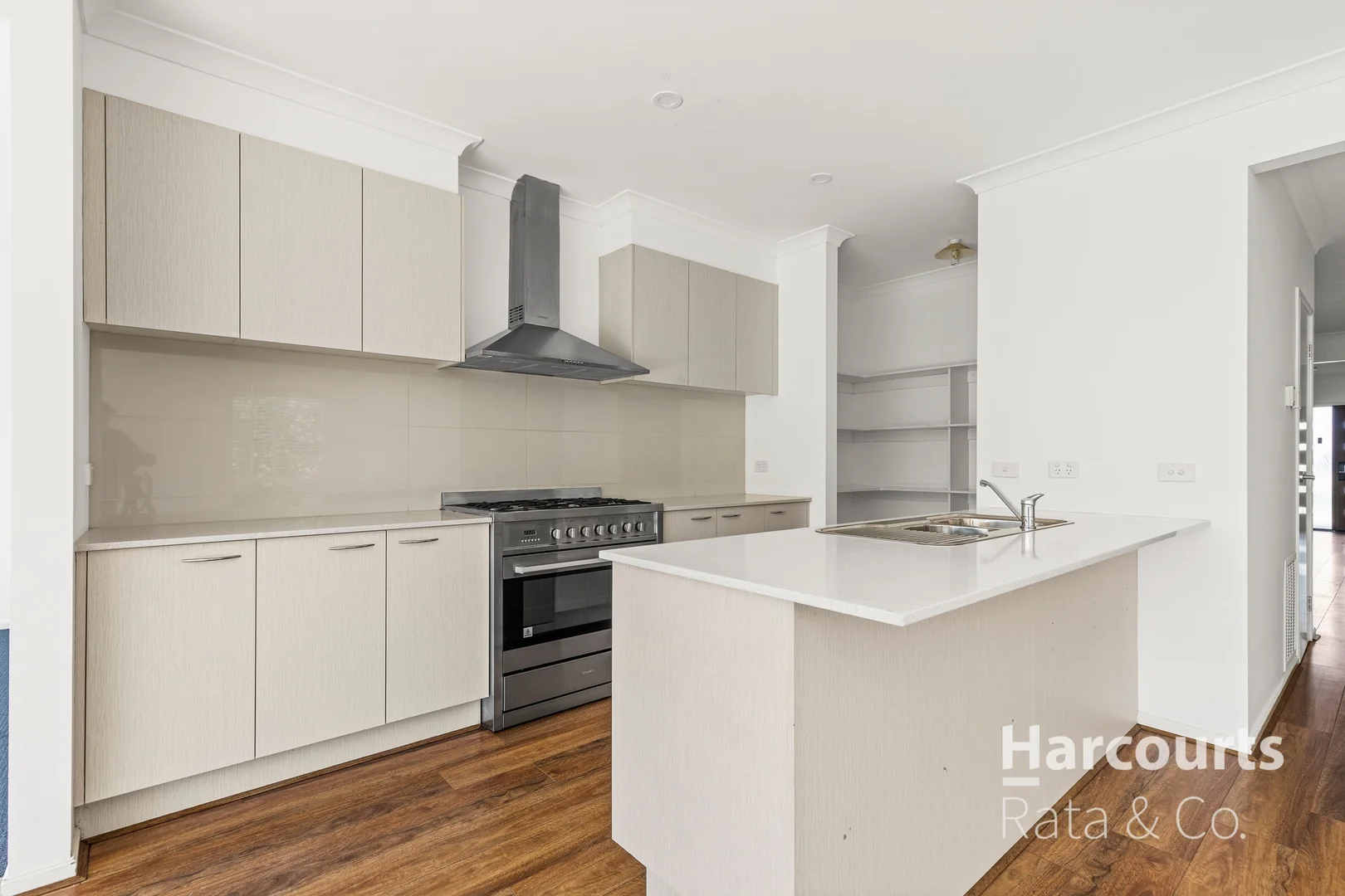 Additional image 2 of 16 Crathes Avenue, Wollert VIC 3750