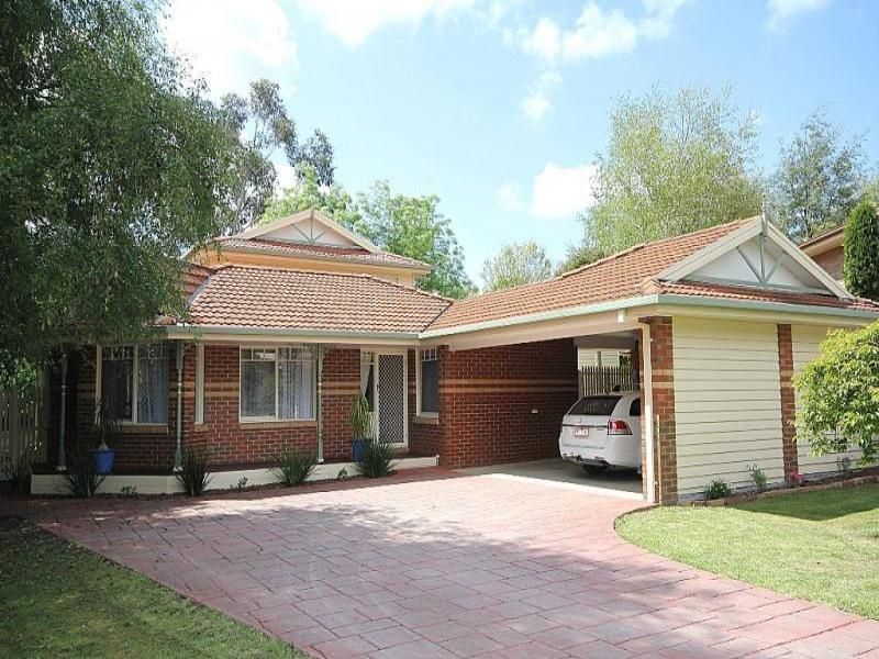 10 Ashley Court, Seville VIC 3139, Image 0