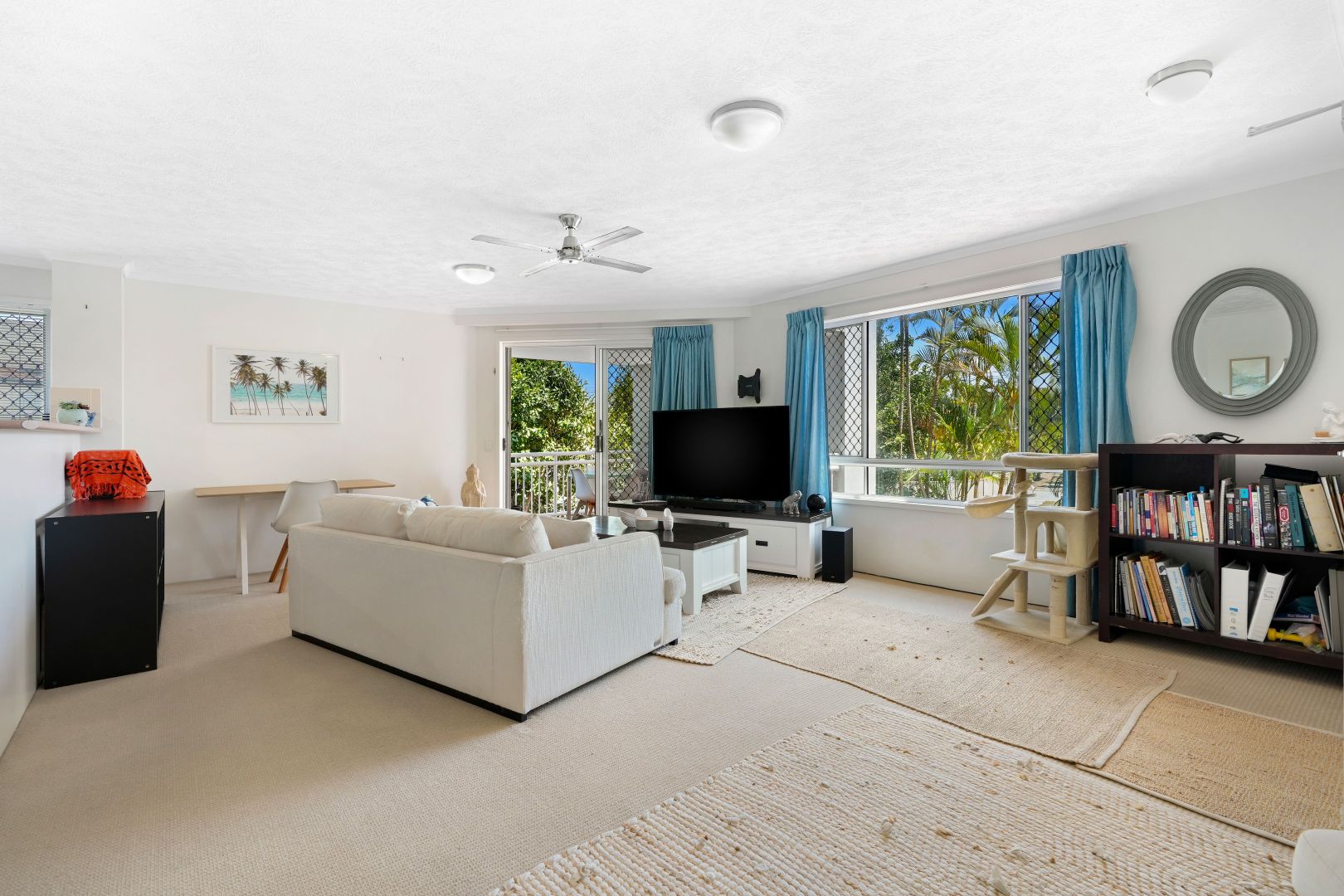 10/34 Dalpura Street, Chevron Island QLD 4217, Image 2