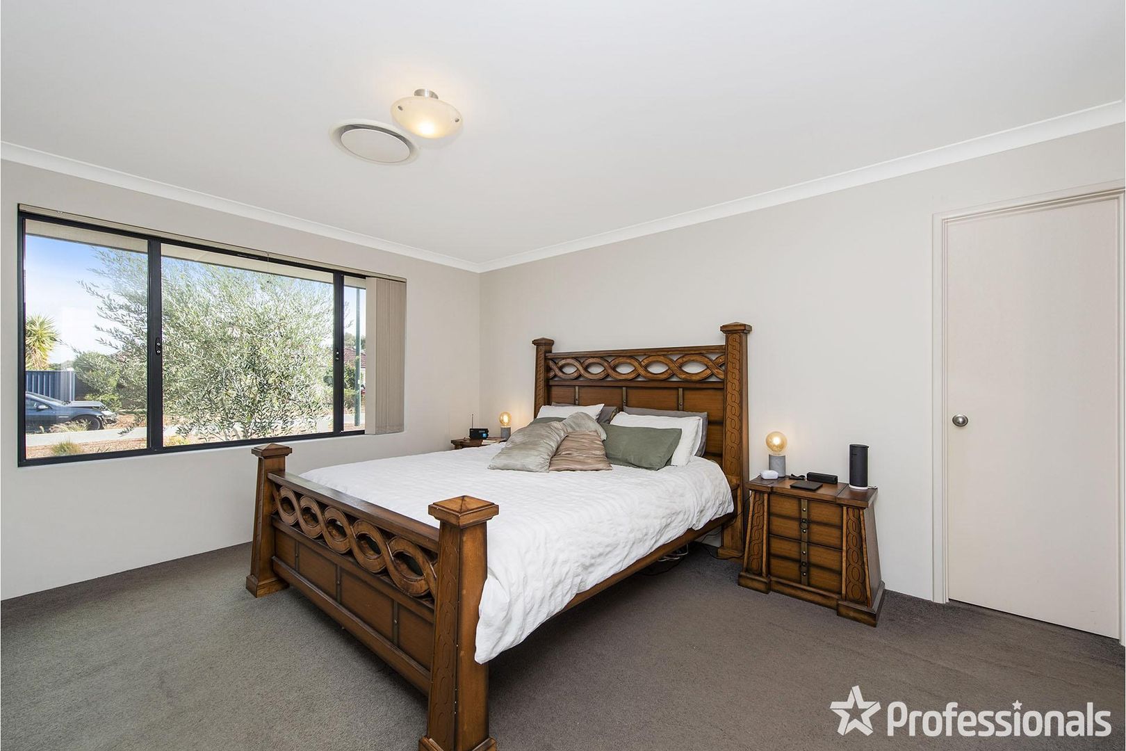 4 Redcurrant Street, Byford WA 6122, Image 2