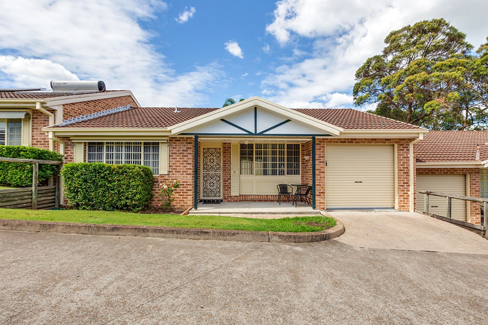 18/2 Bancks Avenue, Cardiff South NSW 2285, Image 0