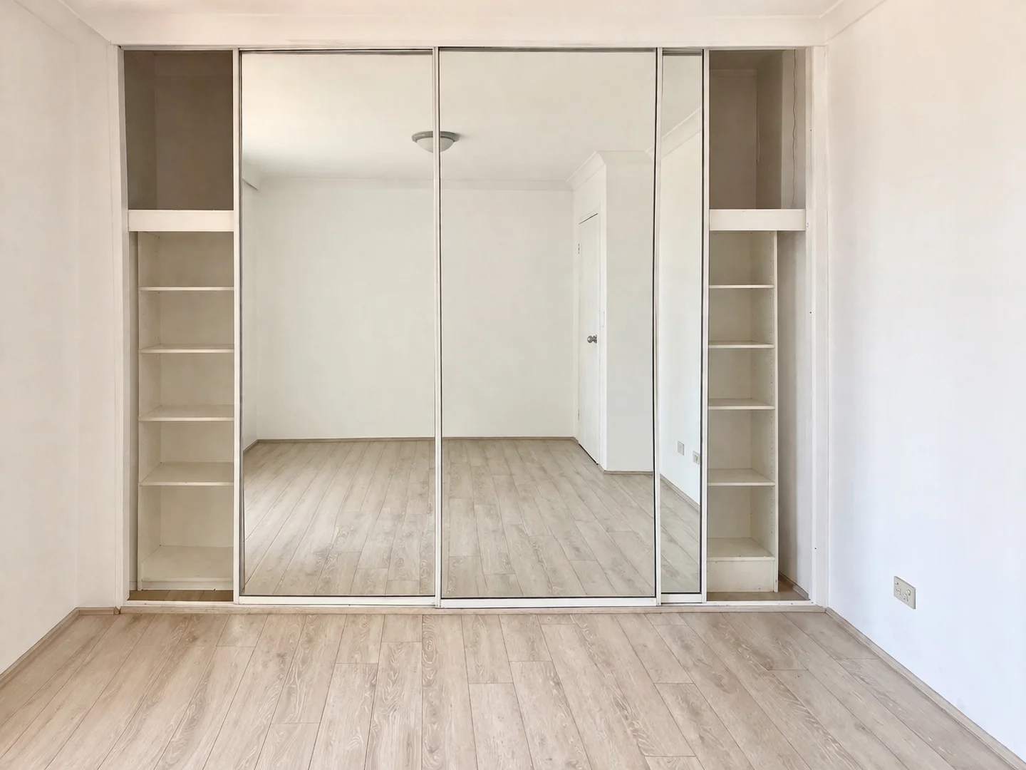 Additional image 3 of 27/11-15 Bond Street, Hurstville NSW 2220