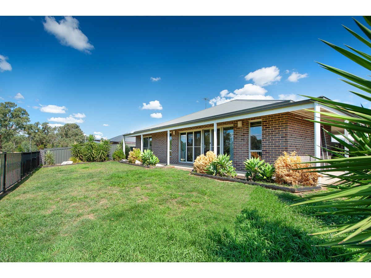 3 Henry Close, Killara VIC 3691, Image 1